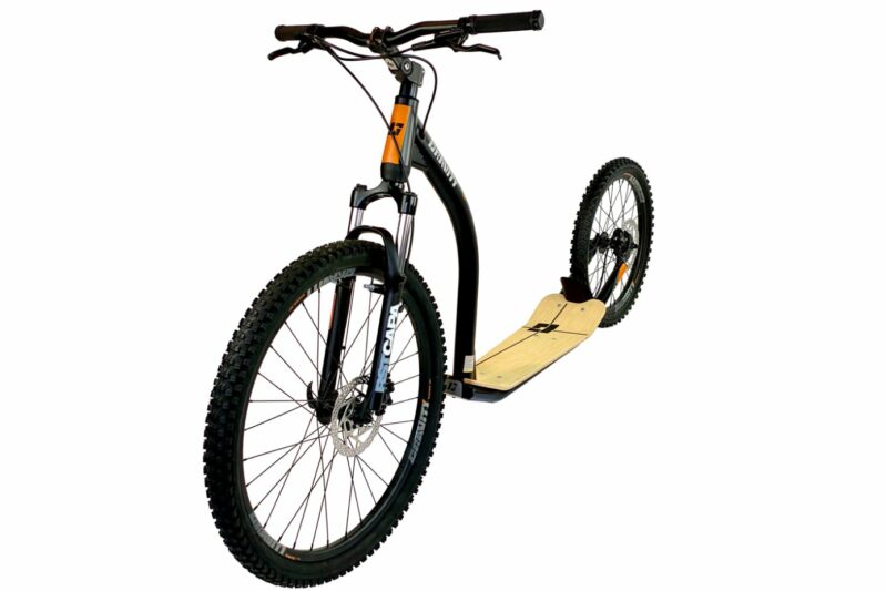 Gravity M10 Trail-Scooter-seite